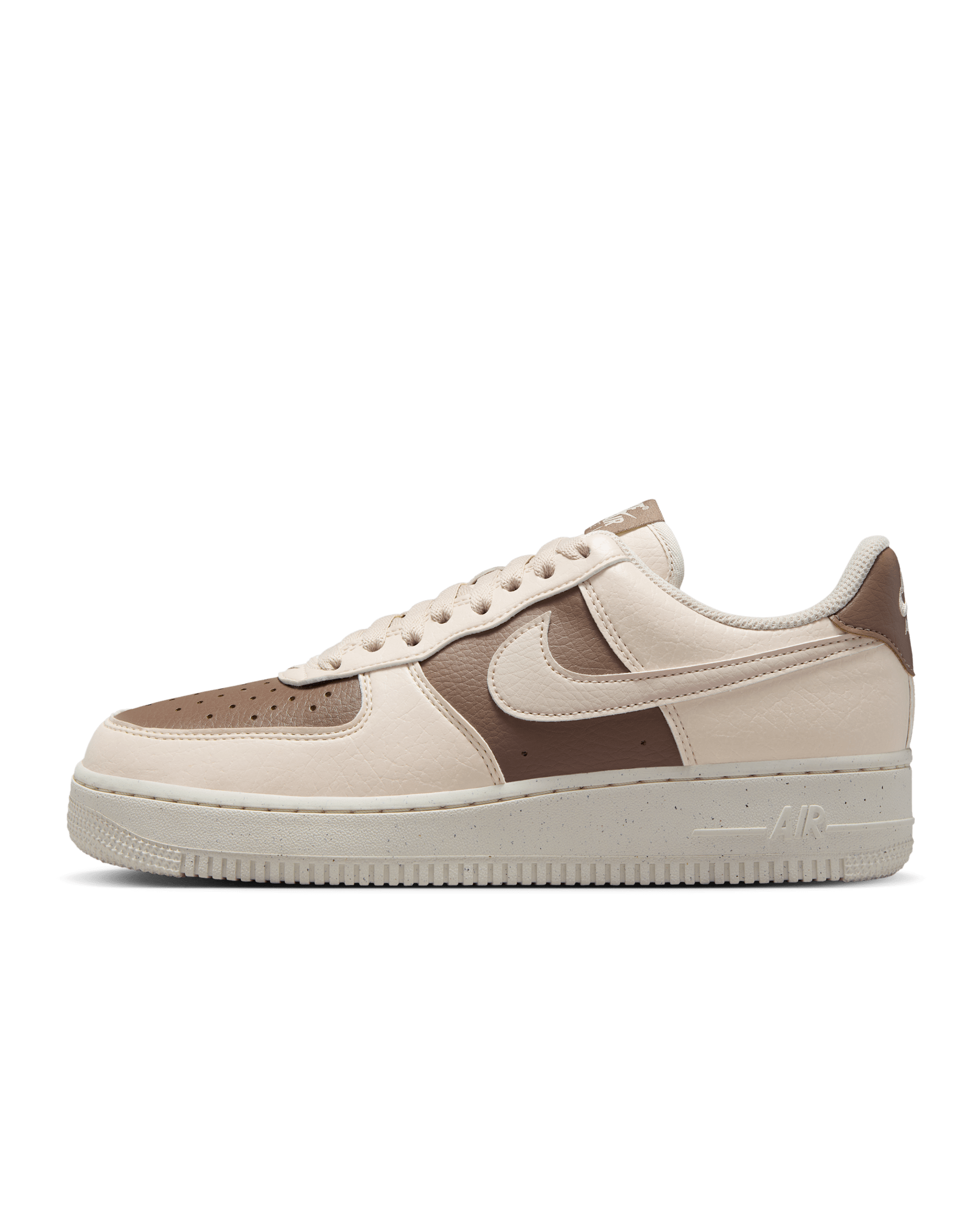 Nike Air Force 1 '07 Women's Shoes. Nike.com